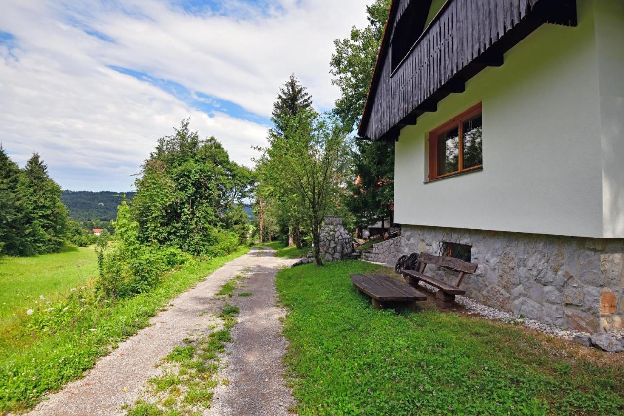 Forest House Villa Vrhnika Exterior photo